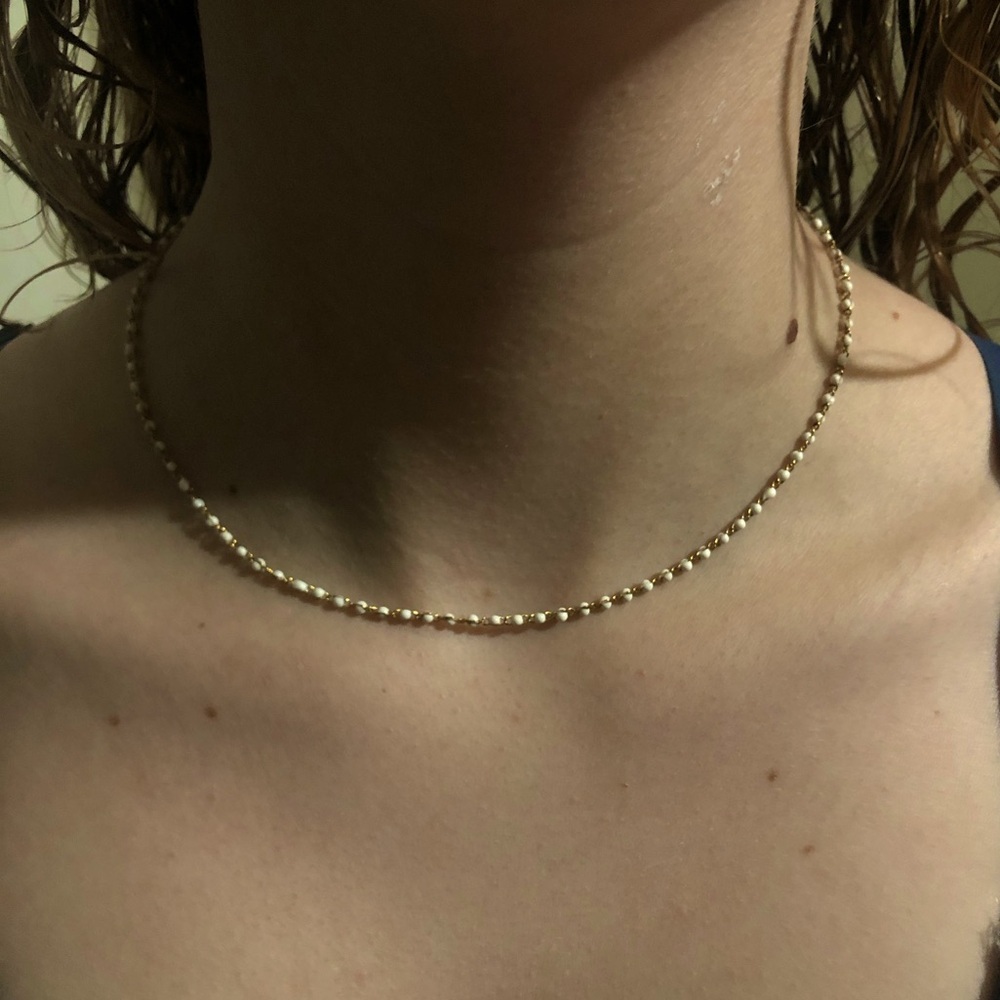 Elegant Gold Beaded Necklace